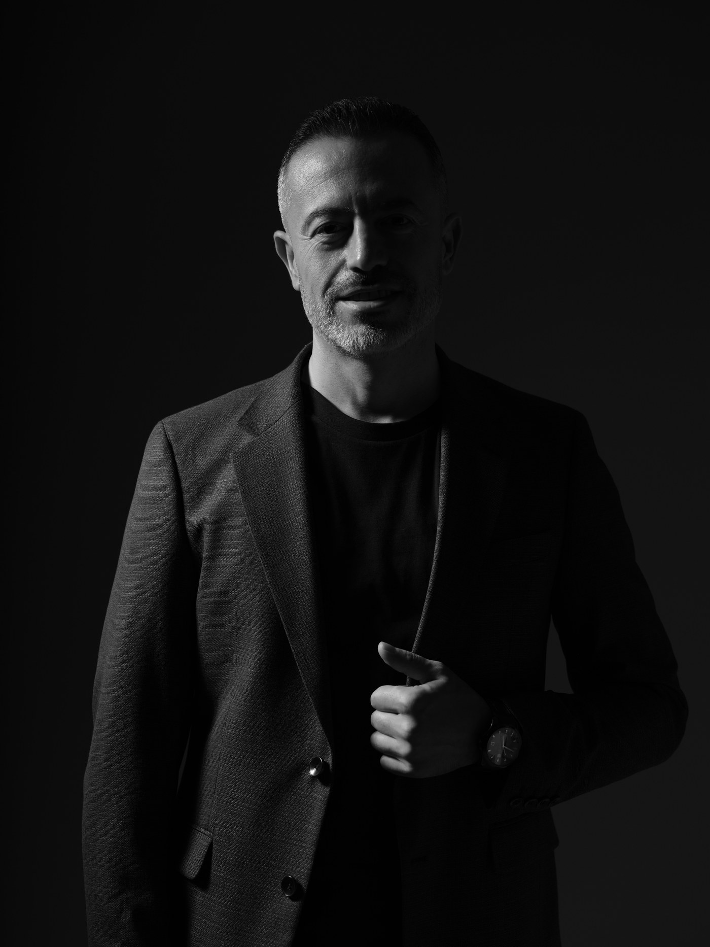 Dr. Habib Zarifeh — cosmetic dentist and oral surgeon Ferrari Dental Clinic Beirut Lebanon Emax veneers specialist